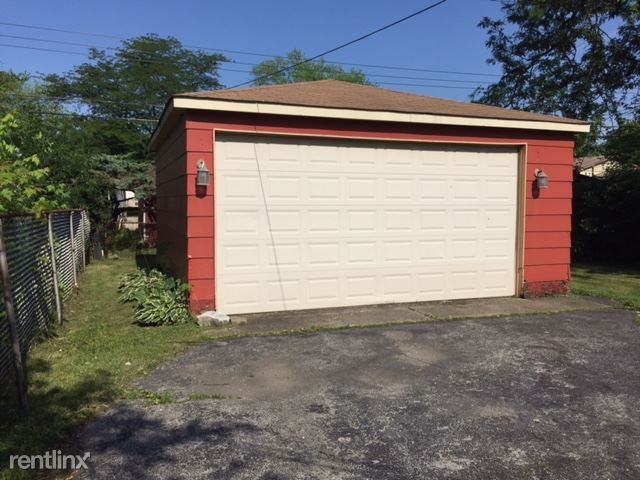 16447 Paulina St - Photo 2 of 14