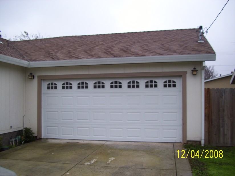1024 Nogales St - Photo 2 of 4