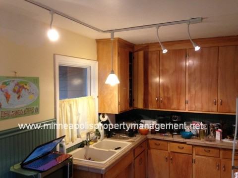 687 36th 1/2 Ave NE - Photo 3 of 14