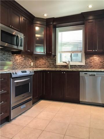 2640 Lake Shore Blvd W - Photo 3 of 15