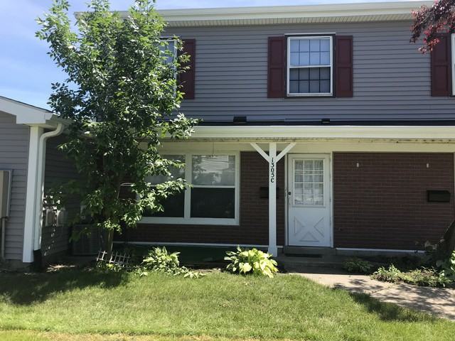 1305 Kingsbury #C - Photo 2 of 13