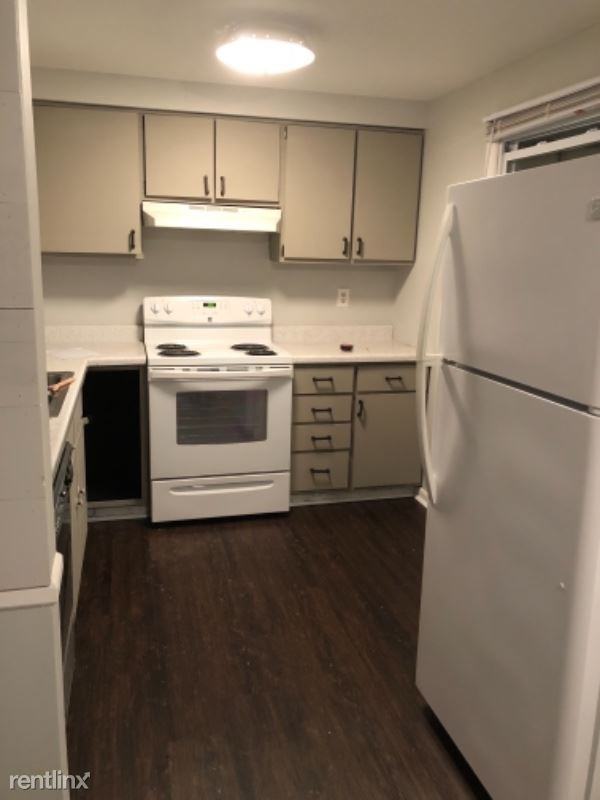 5482 N Colony Dr - Photo 3 of 6