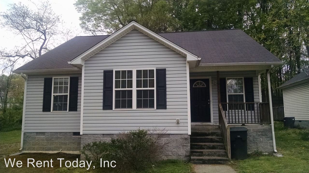 1018 Gregory St, Greensboro, NC 27403 4 Bedroom House for 925/month