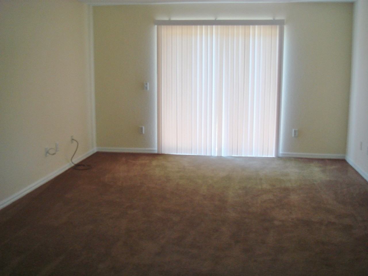 15280 NE 34th Terrace - Photo 2 of 8