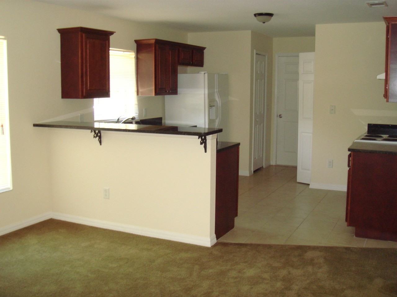 15280 NE 34th Terrace - Photo 3 of 8