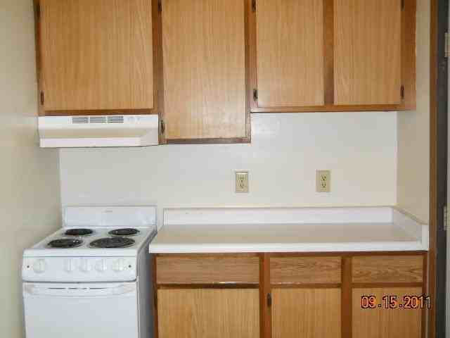 2733 W. Kilbourn Avenue - Photo 3 of 8