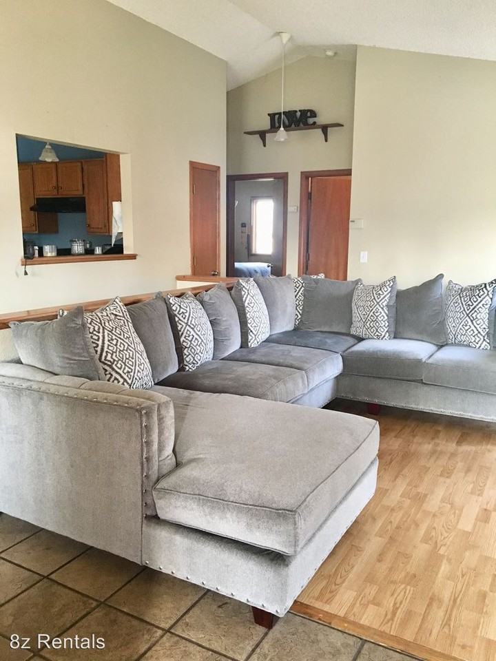 4248 Table Mountain Pl - Photo 3 of 17