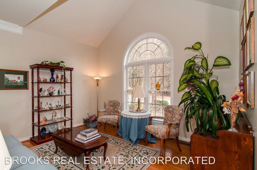 4788 Bishops Gate Way - Photo 3 of 17