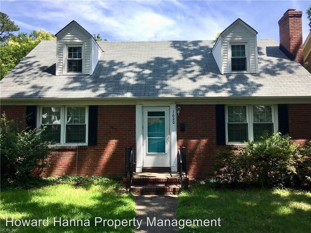 1620 Melrose Pkwy - Photo 2 of 12