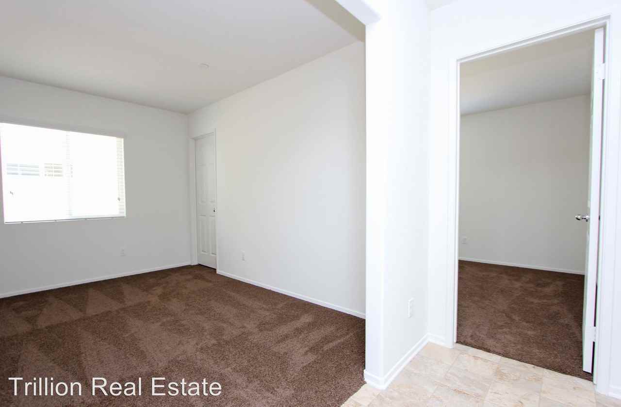 17600 Collier Ave - Photo 3 of 16