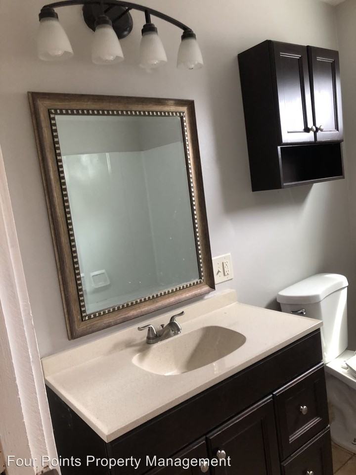 30 Porter St. - Photo 3 of 11