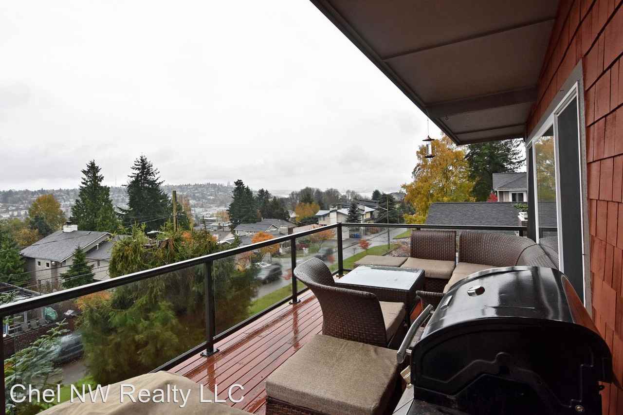 2949 25th Ave W - Photo 3 of 26