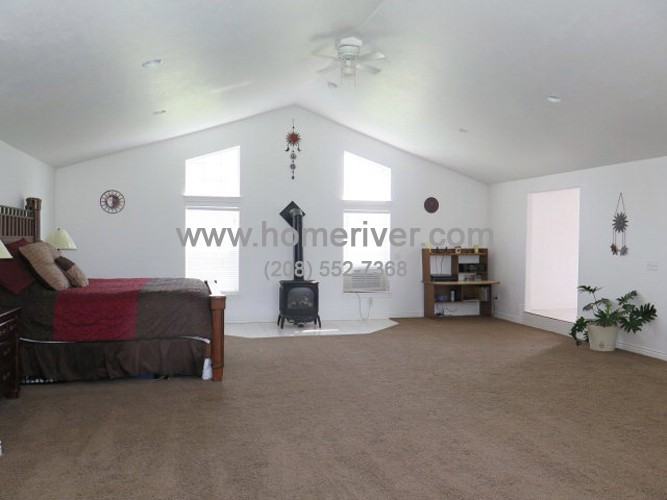 1217 N 1100 E - Photo 2 of 20