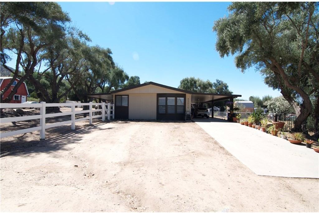 33215 Los Olivos Ln - Photo 2 of 24