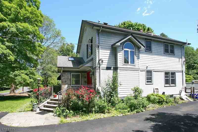 49 Madisonville Rd - Photo 3 of 24