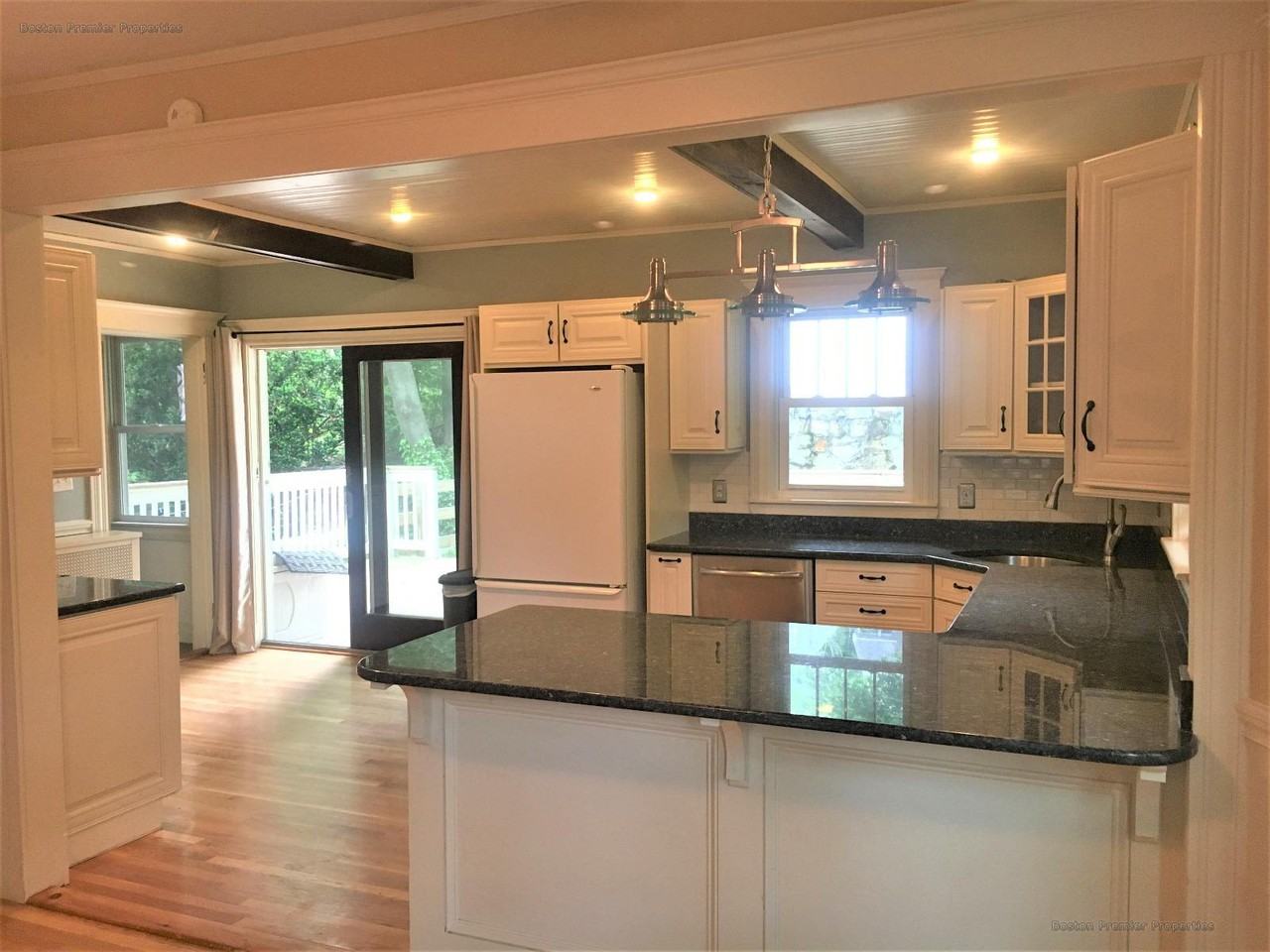 69 Glendale Rd - Photo 2 of 16