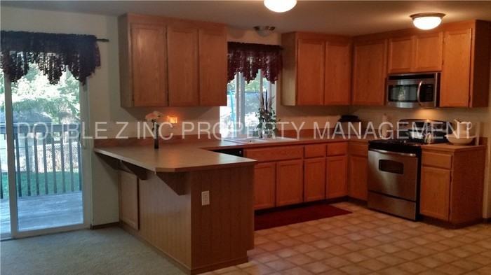 25505 37th Ave Ct E - Photo 2 of 5