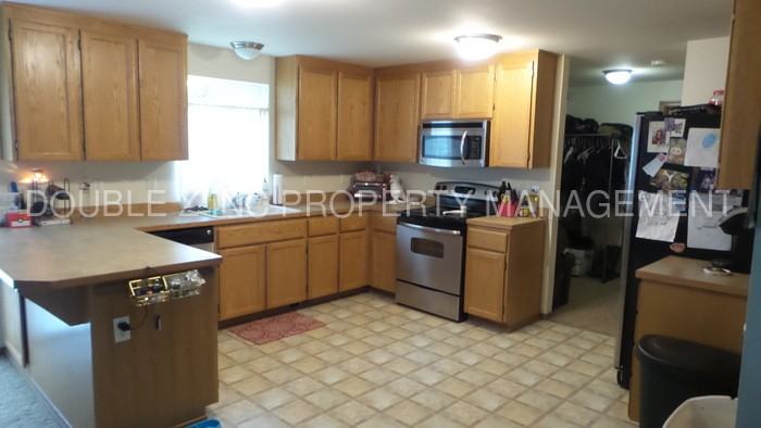 25505 37th Ave Ct E - Photo 3 of 5