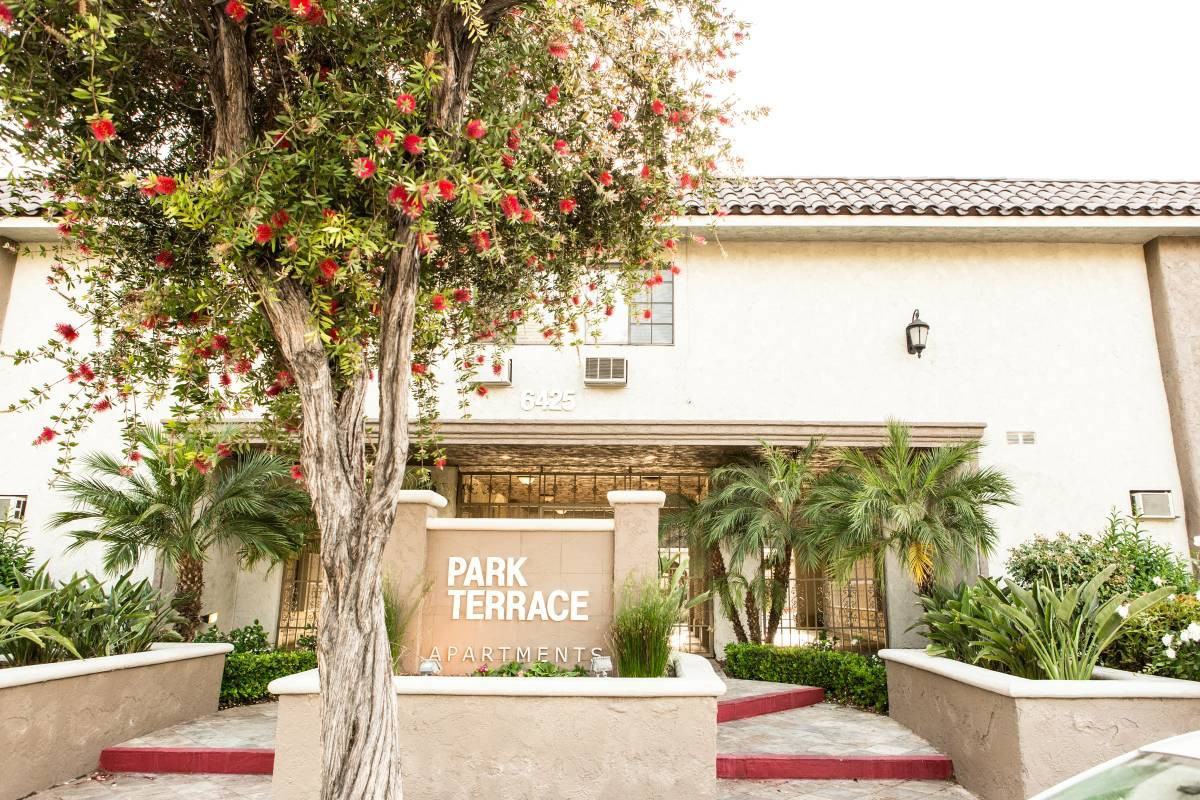 6425 Reseda Boulevard 138, Los Angeles, CA 91335 2 Bedroom Apartment