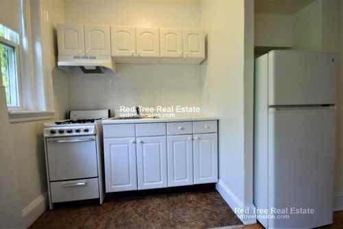 102 Kilsyth Rd - Photo 2 of 8