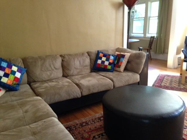 1343 Goodrich Ave - Photo 3 of 17