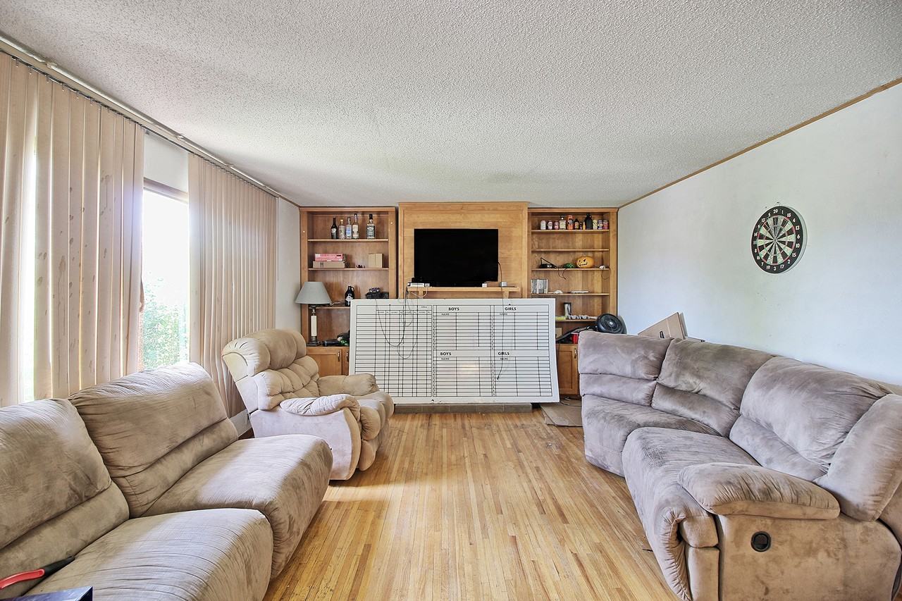 1627 N 5th St - Photo 3 of 15