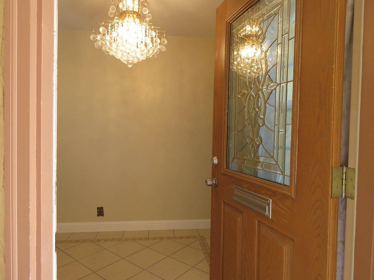 210 Stilt Ct - Photo 2 of 26