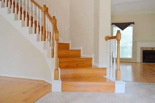 1705 Berkoff Dr - Photo 2 of 8