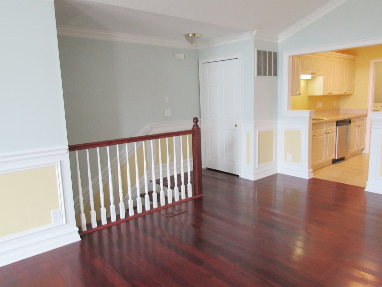 5302 Brookemonte Cir - Photo 3 of 20