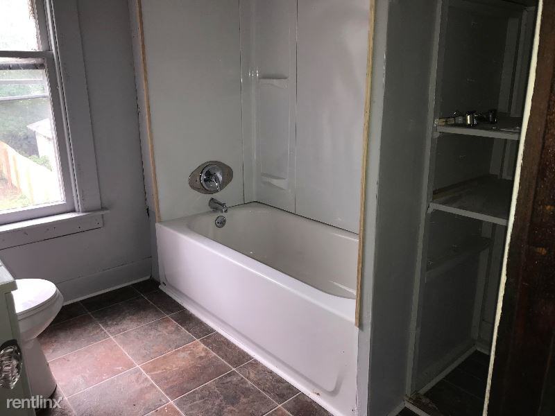 1200 N Martin Luther King Jr Blvd - Photo 2 of 15