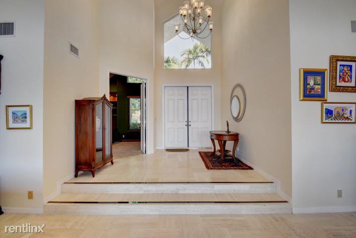 10835 Ashmont Dr - Photo 2 of 35