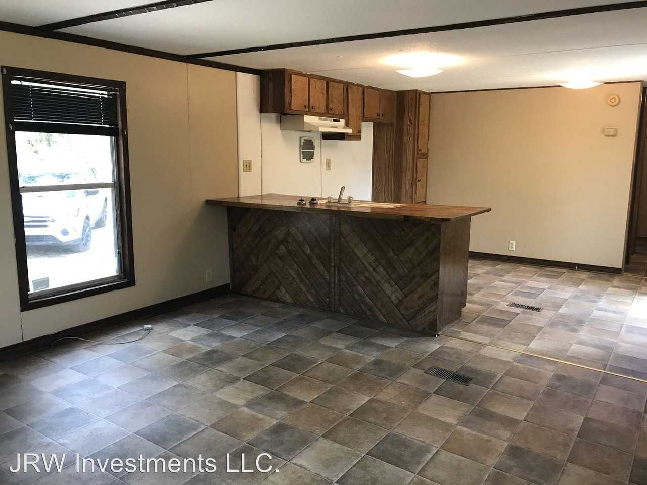 518 Andros St - Photo 3 of 10