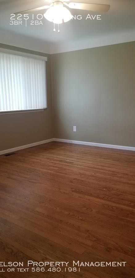 22510 Cushing Ave - Photo 3 of 17