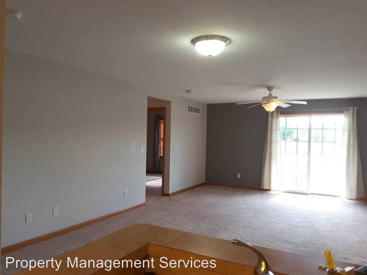 154 Tulip Blvd - Photo 3 of 29