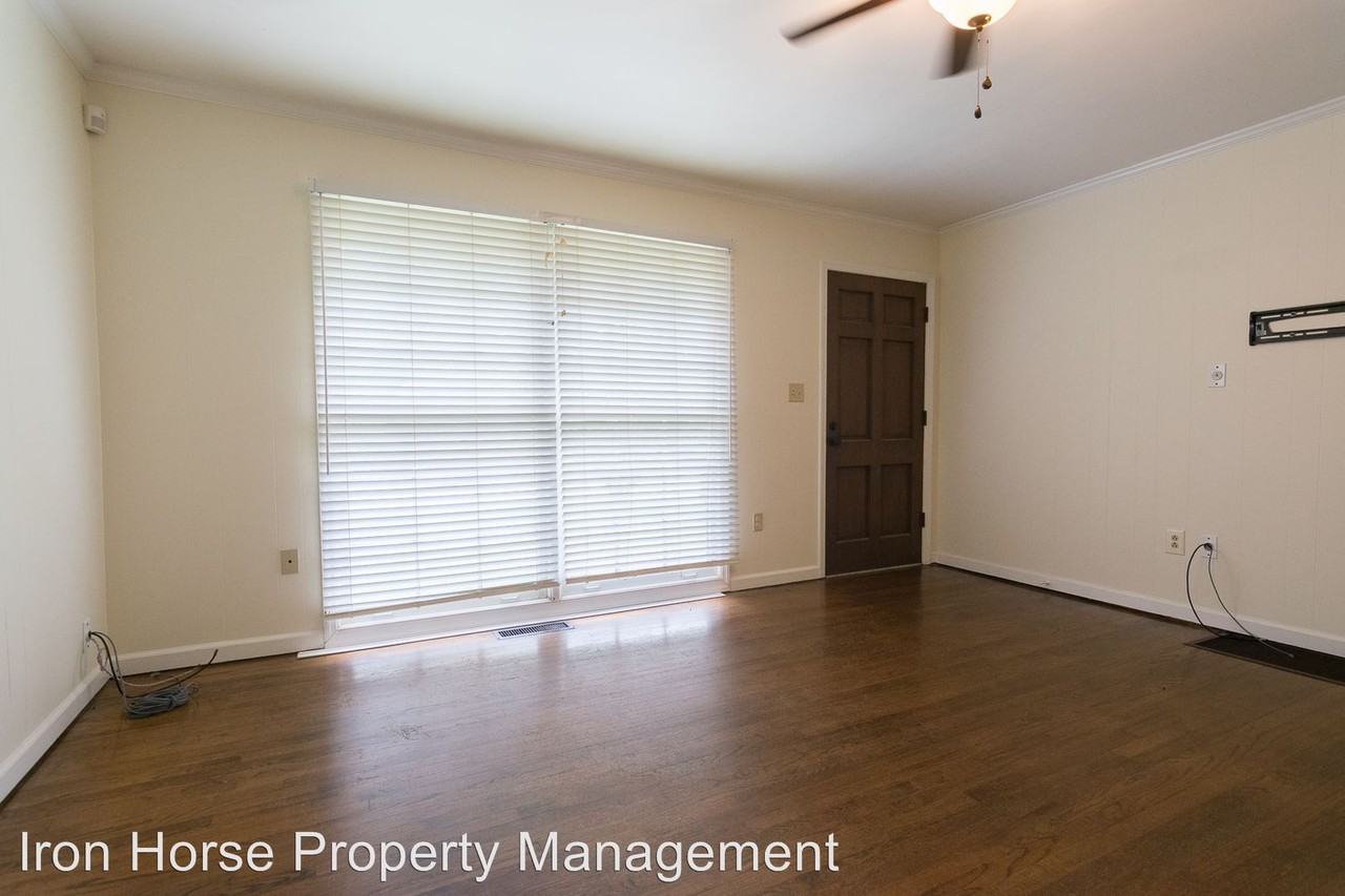 190 Brentwood Dr - Photo 3 of 15