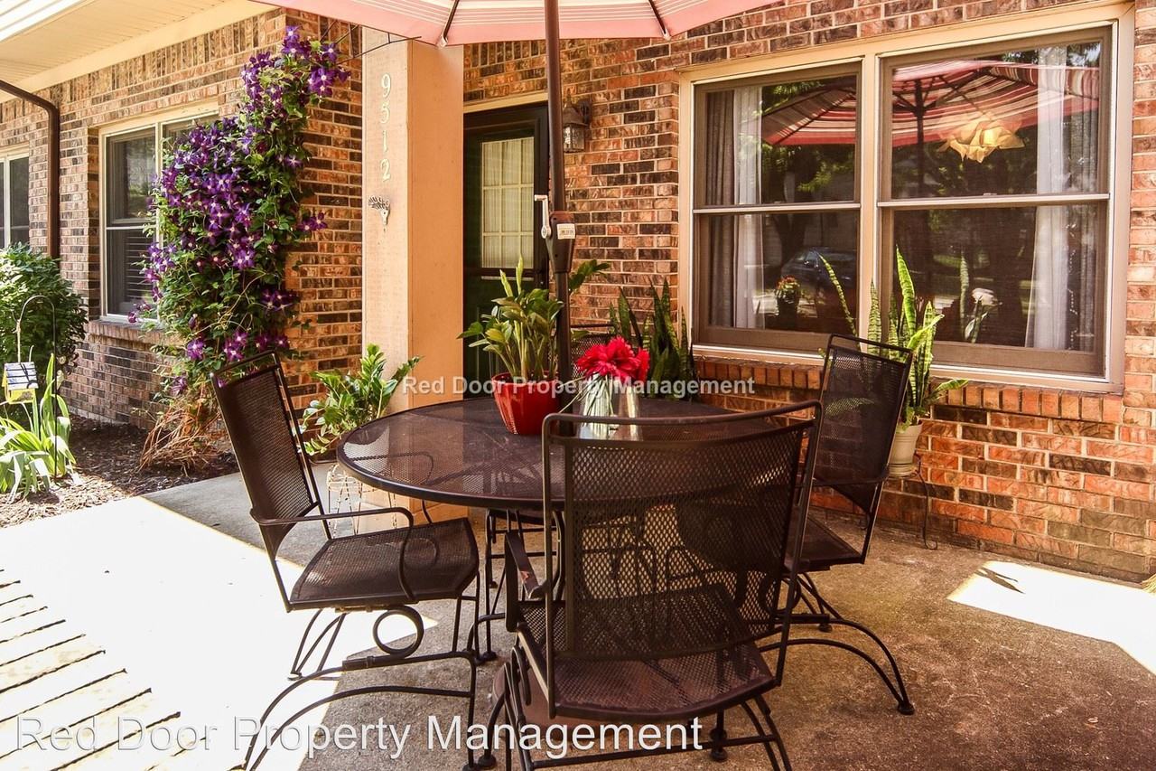 9512 Maple Way - Photo 3 of 24