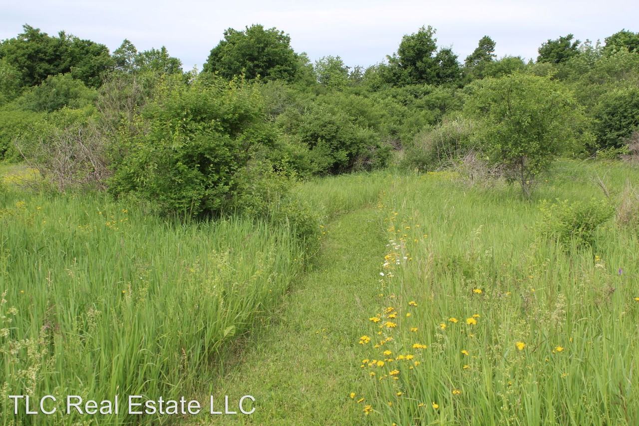 25359 Hinds Rd - Photo 2 of 40