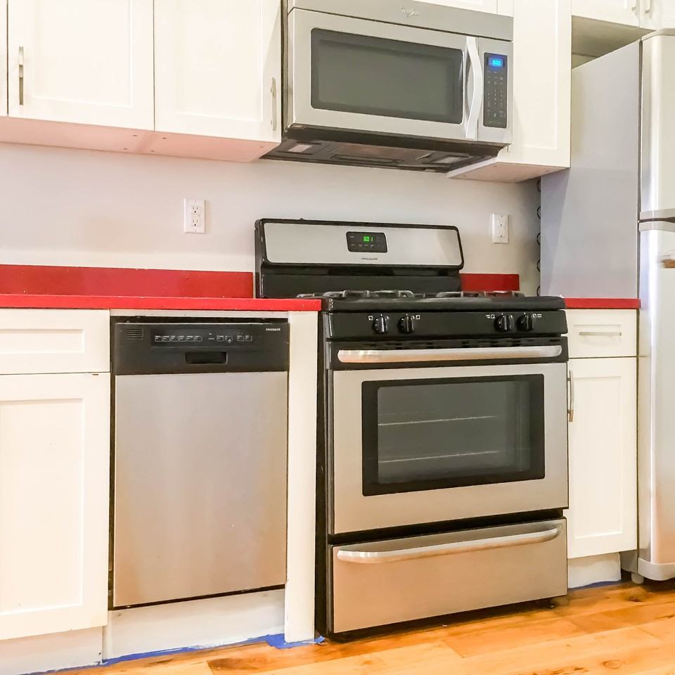 186 Wilson Avenue #24XI