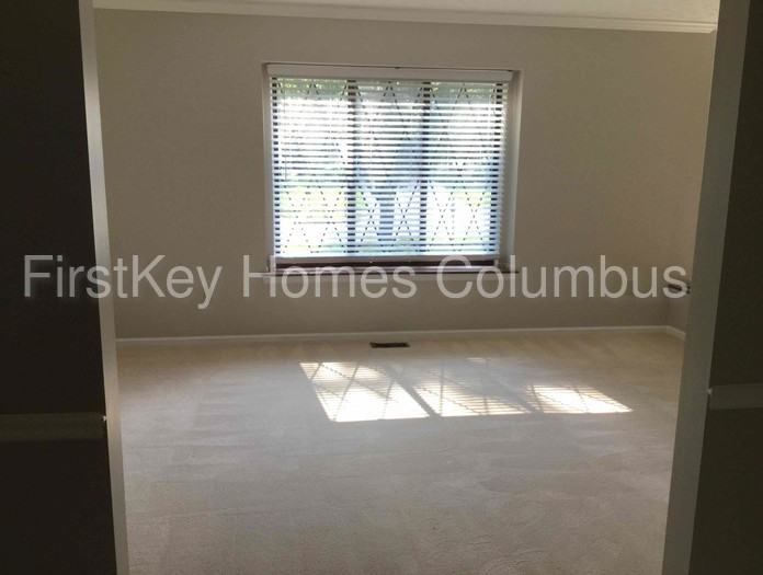 8900 Cornwallis Ct - Photo 3 of 36