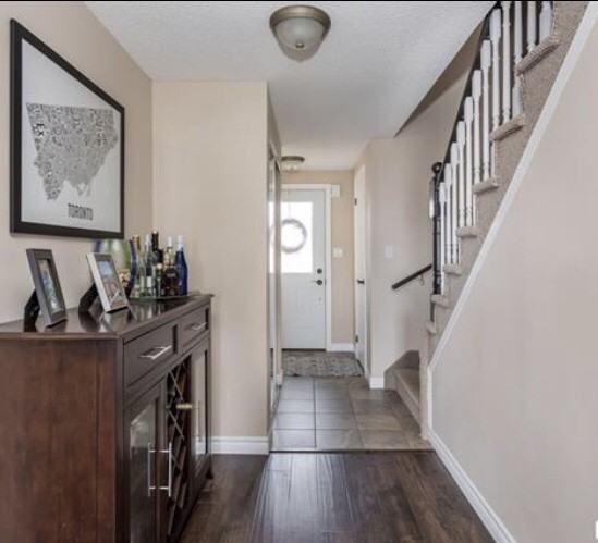 31 Peregrine Road - Photo 3 of 13