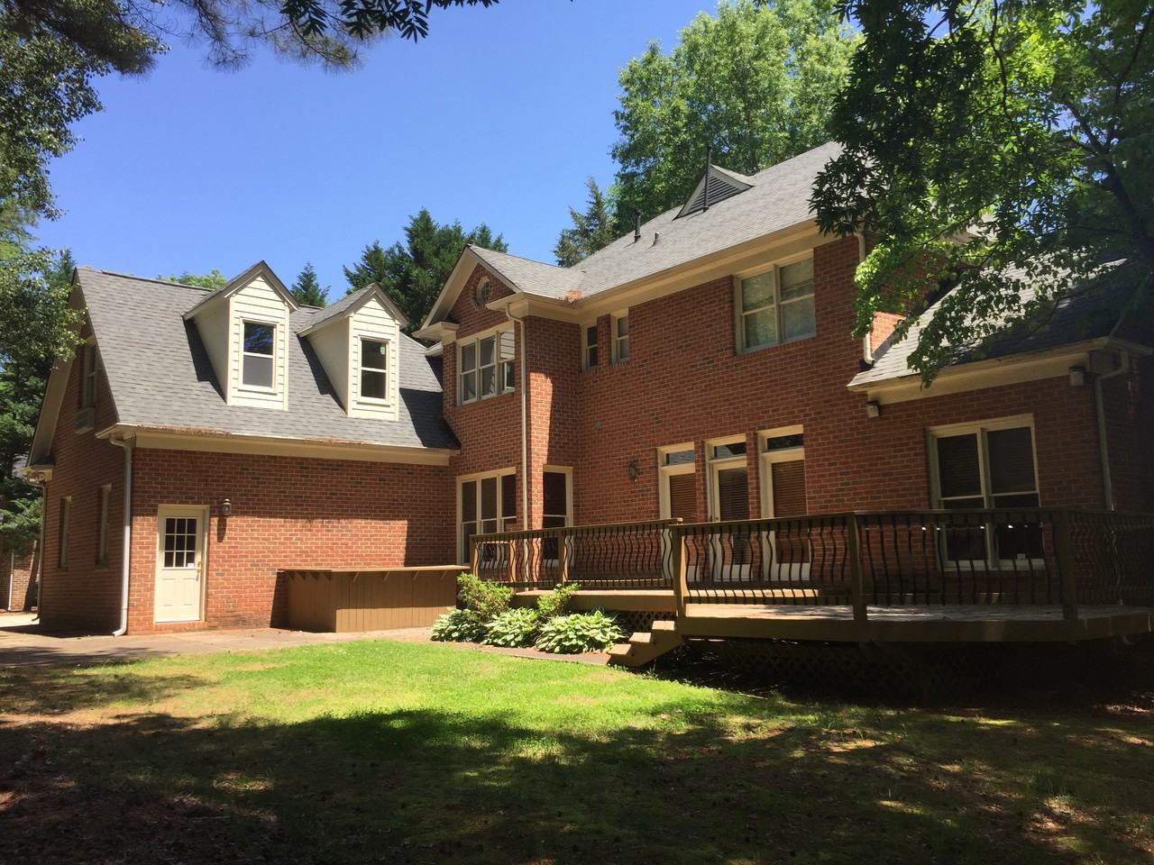 7420 Nicole Circle - Photo 2 of 21