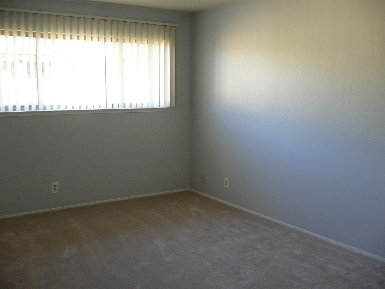 Bancroft Avenue - Photo 3 of 3