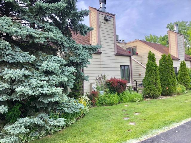 3302 Berwyn Ave #83 - Photo 2 of 14