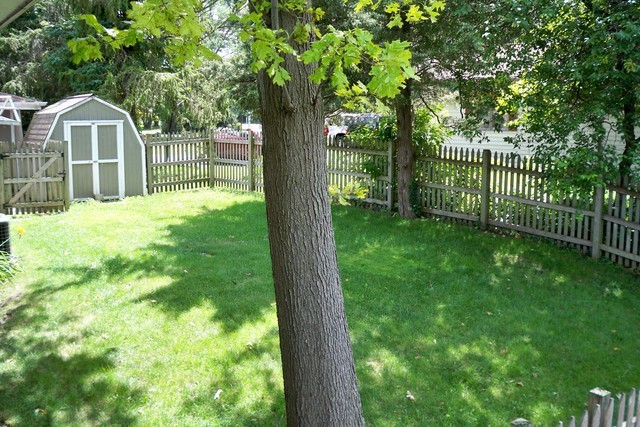 850 Holiday Dr - Photo 3 of 15