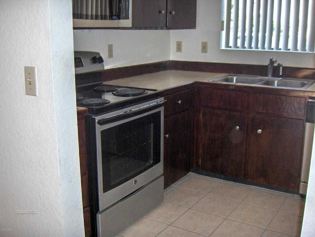 342 W American Loop - Photo 2 of 19