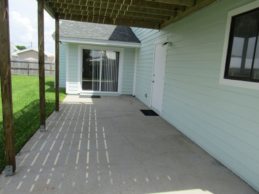 3935 Long John Dr - Photo 3 of 12