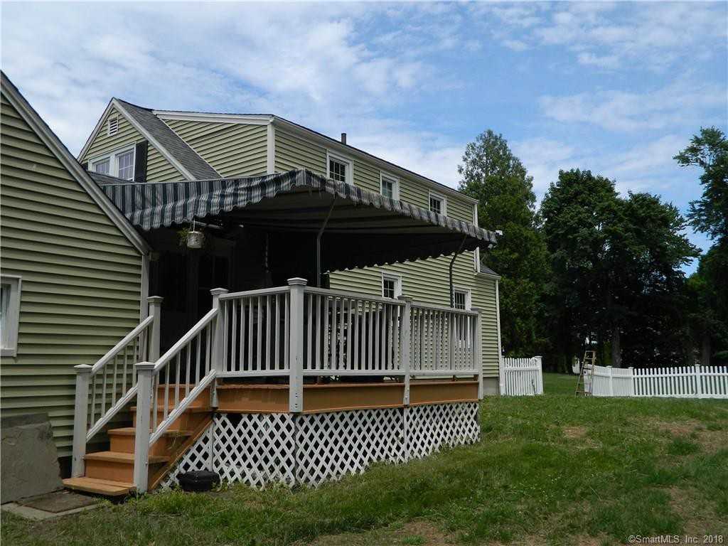 6 Laurel Rd - Photo 3 of 11