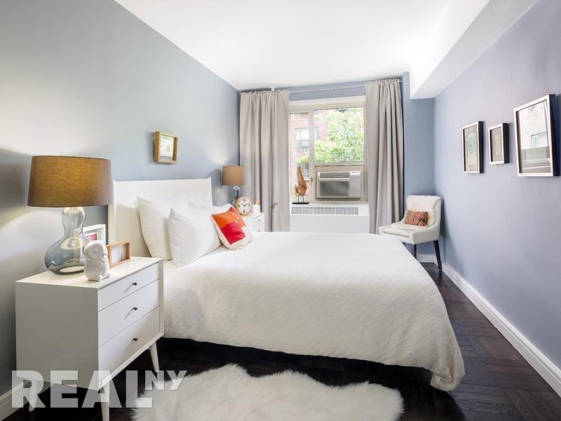 Stuyvesant Oval #1FF