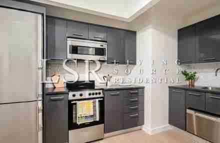 20 Exchange Pl #1703