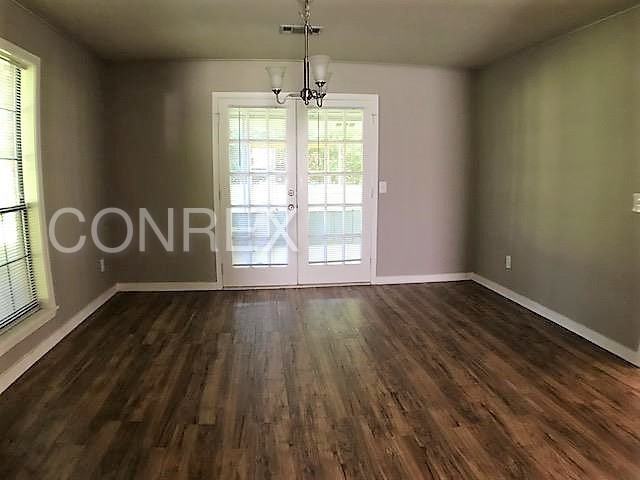 700 Katherine Dr - Photo 3 of 16